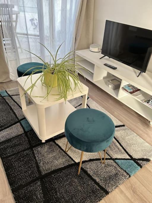 Les Bains Studio Vue Mer Pleneuf-Val-Andre Bagian luar foto